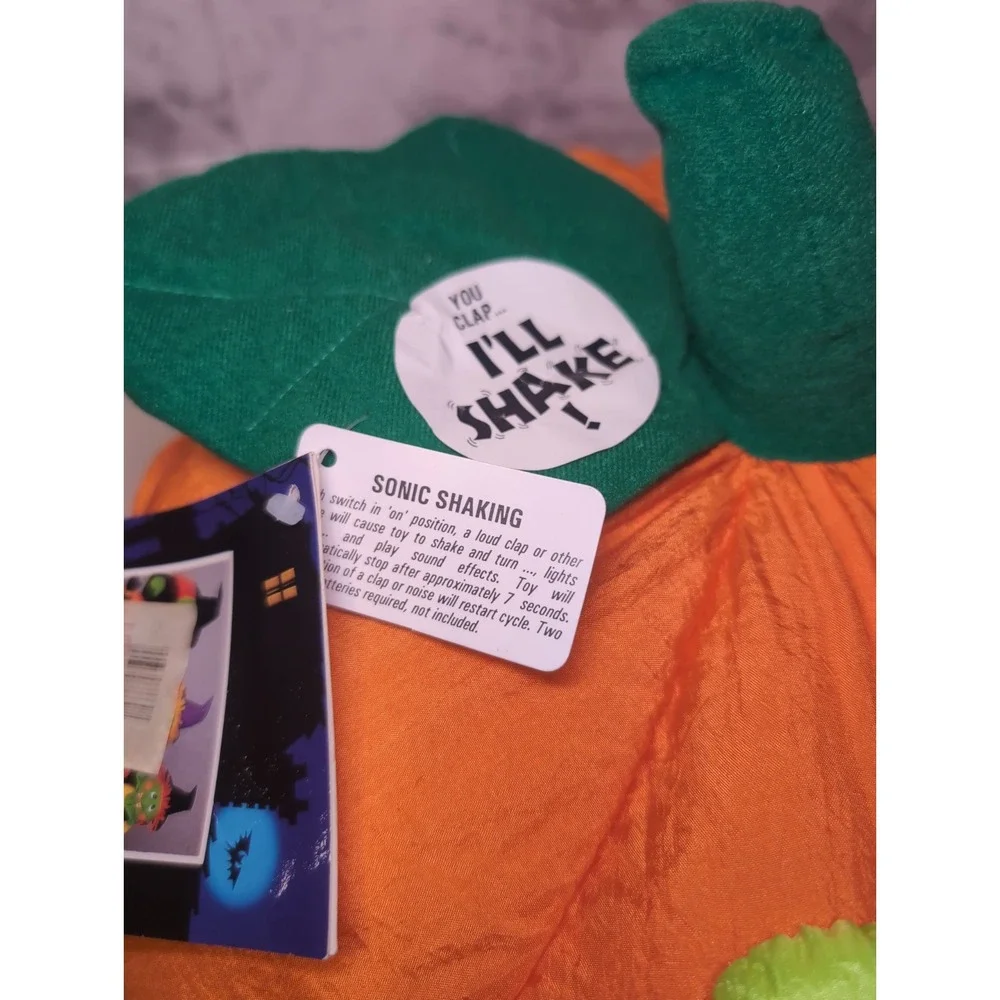 Vintage International Silver Co Parachute Pumpkin Plush Halloween 12